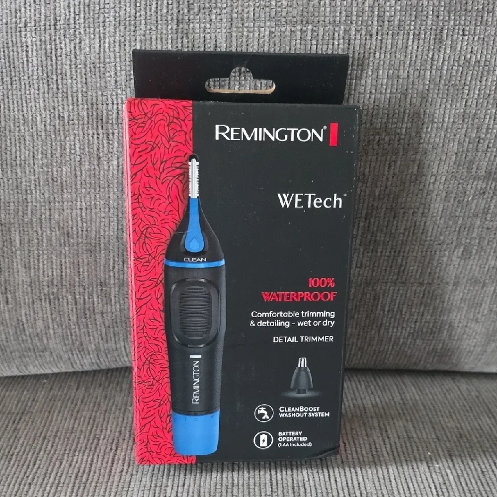 Remington WE Tech Black and Blue Detail Trimmer, Waterproof, New, Battery Inc.